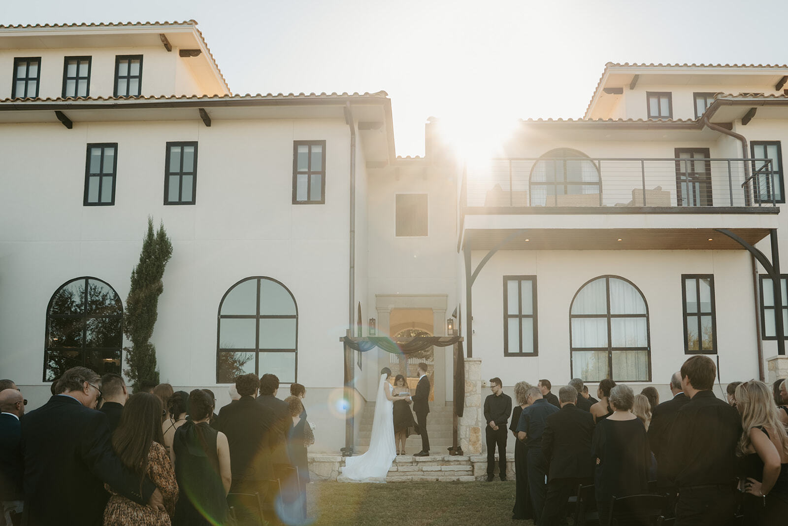 Outdoor wedding ceremony at Las Luces Village