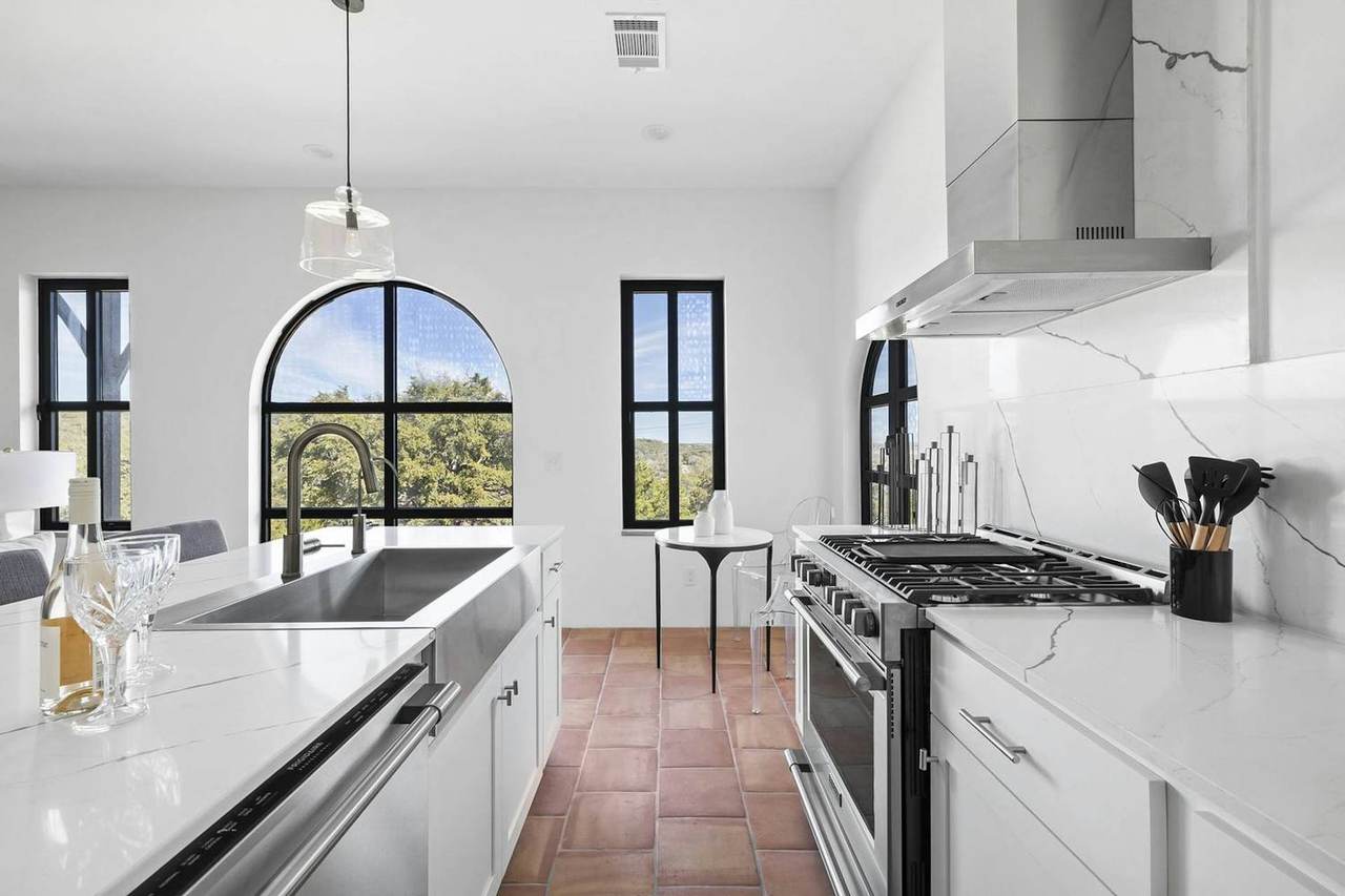 Villa 6 at Las Luces Village — photo 8 of 18