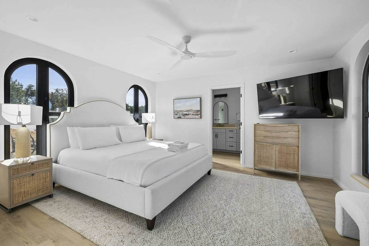 Villa 1 at Las Luces Village — photo 6 of 12