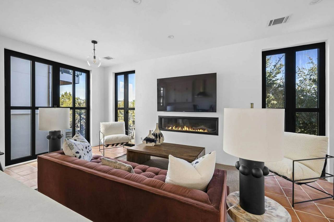 Villa 3 at Las Luces Village: the gas-burning fireplace in the living room