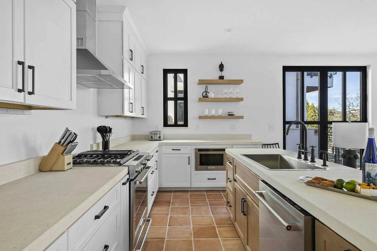 Villa 3 at Las Luces Village — photo 5 of 14