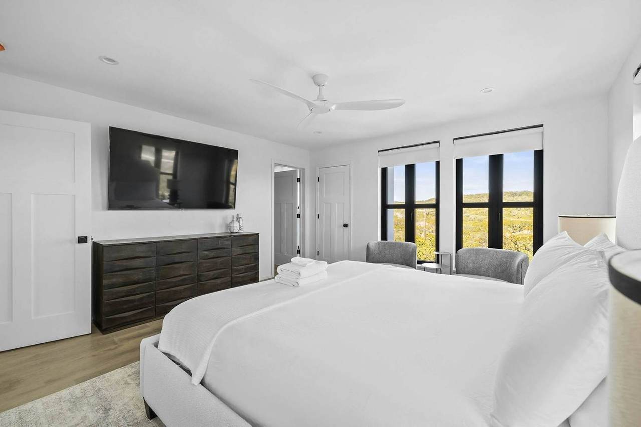 Villa 4 at Las Luces Village — photo 11 of 20
